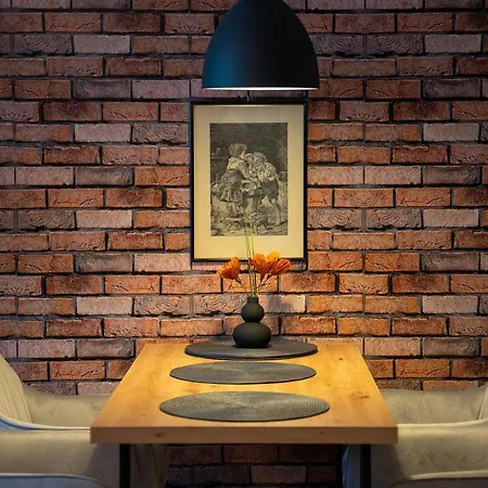 Apartment Grzybowska 9 *