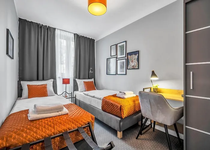 Apartman Grzybowska 9 By Bookinghost 4*