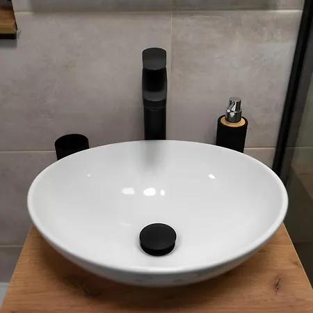 Grzybowska 9 By Bookinghost Appartement Varsovie